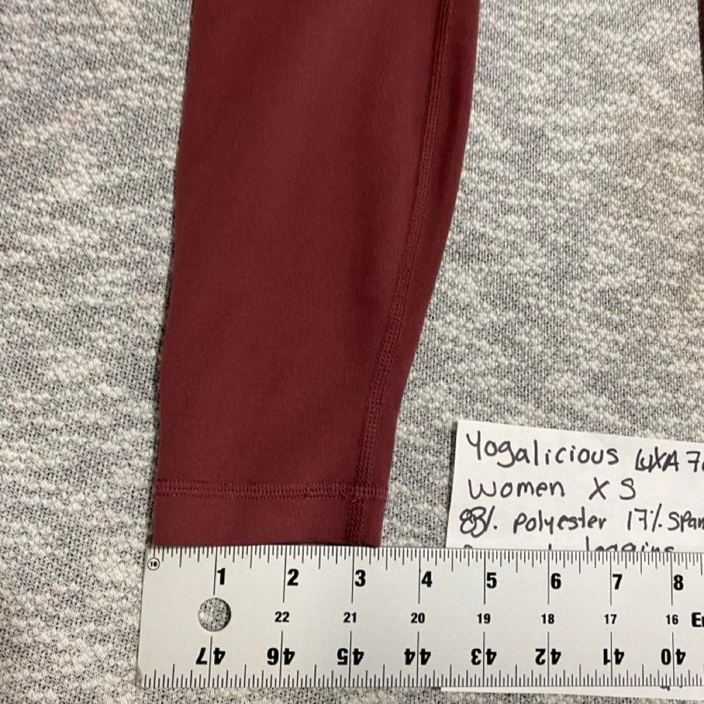 Yogalicious Lux burgundy polyester & spandex leggings size XS. SKU-A766 - Picture 2 of 8